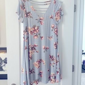Alya Blue mixed pattern flowy dress size Small